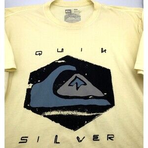 Quicksilver Short Sleeve T Shirt Yellow Size Large Logo Graphic Summer Vacation